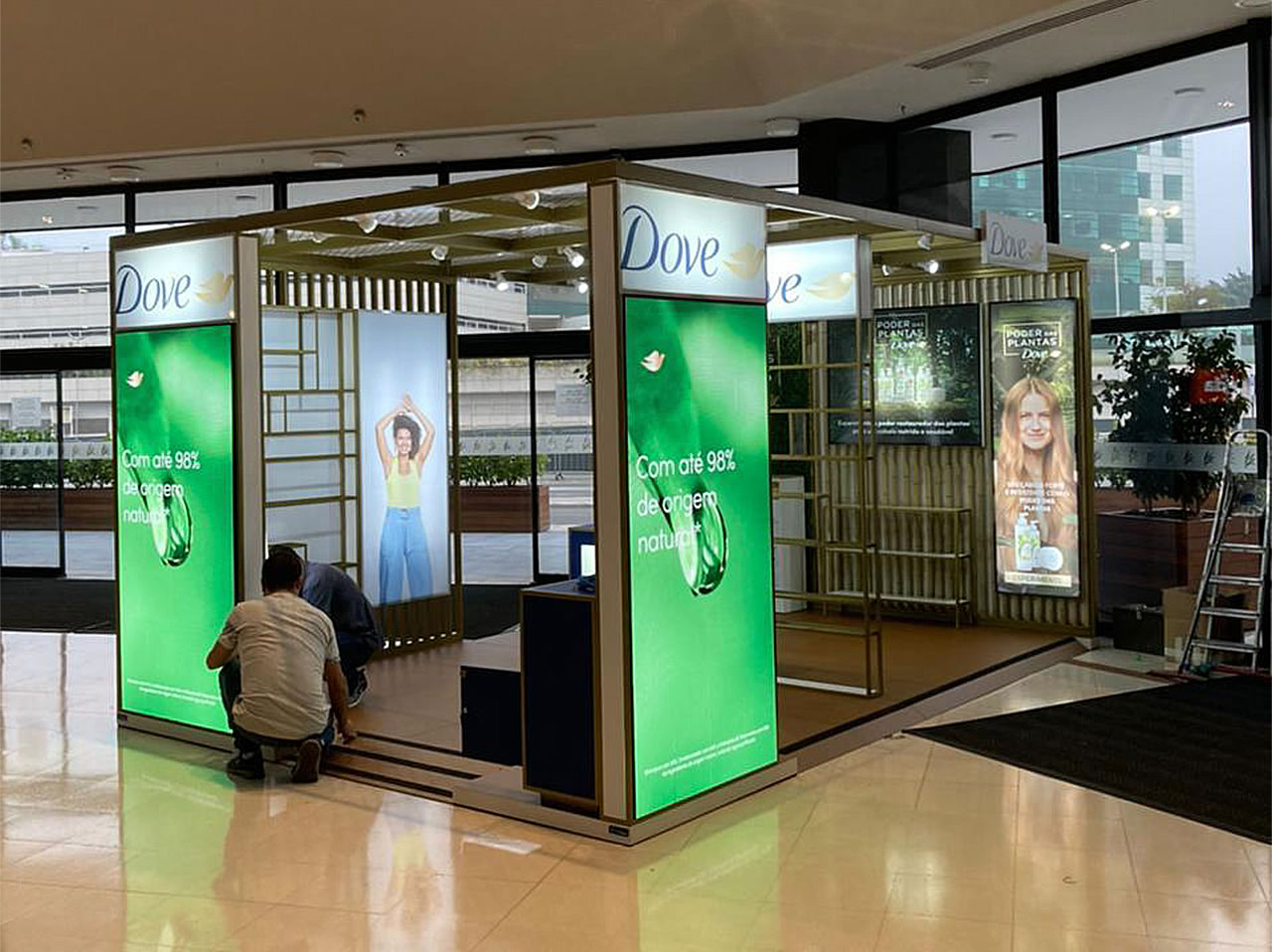 stand 02
